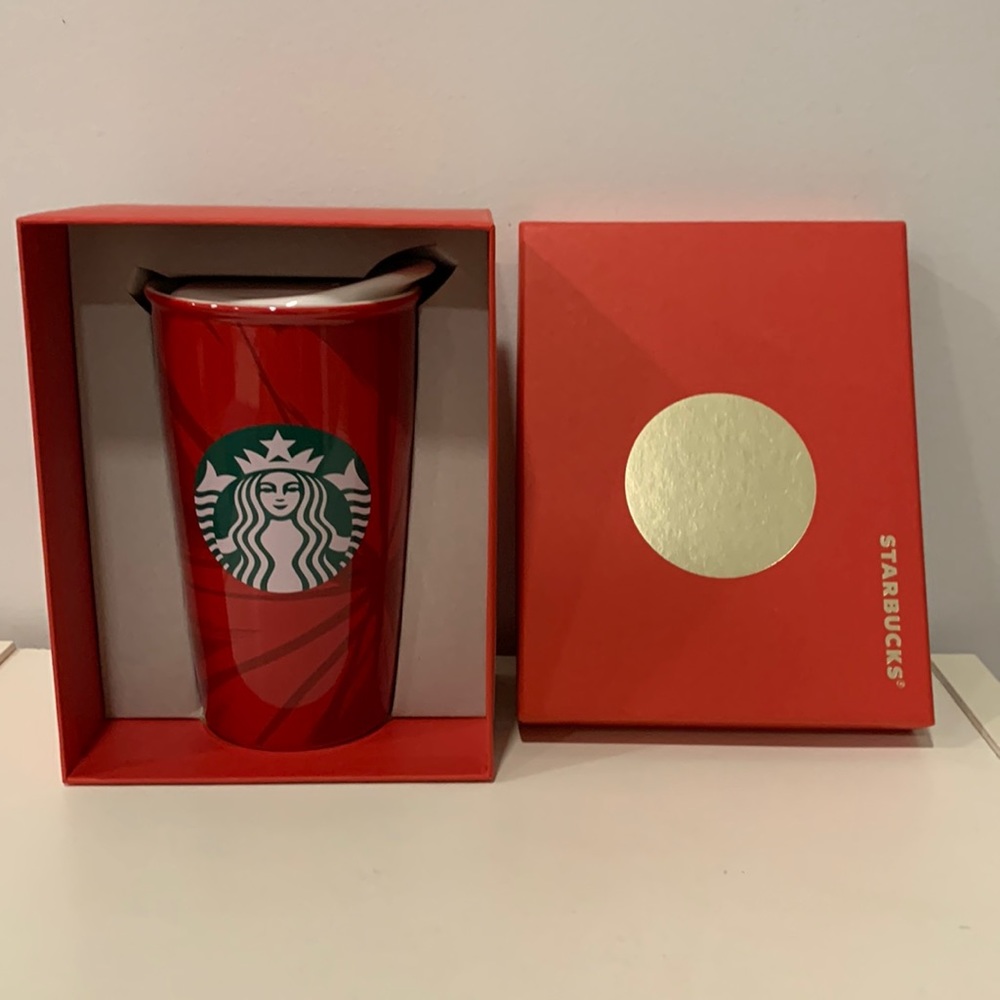 Starbucks tumbler for hot drink in red pattern 12 oz